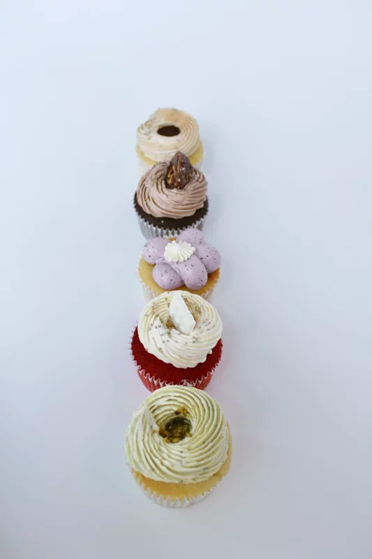 https://www.velvetlanecakes.com/wp-content/uploads/2024/09/Cupcakes-scaled.webp